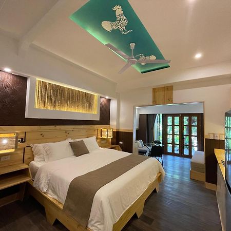 Aranjuez Lofts Santa Ana Apartment ซานตาอานา ภายนอก รูปภาพ