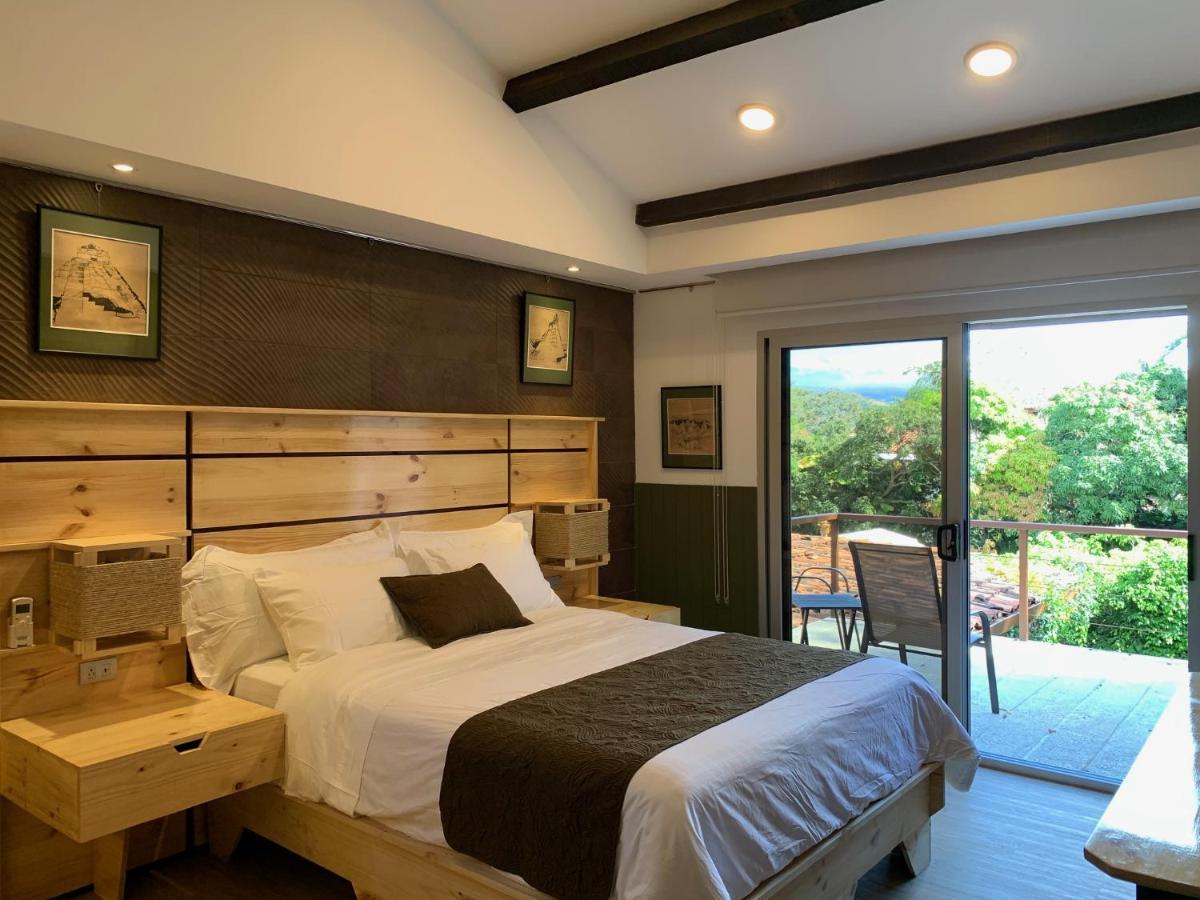 Aranjuez Lofts Santa Ana Apartment ซานตาอานา ภายนอก รูปภาพ