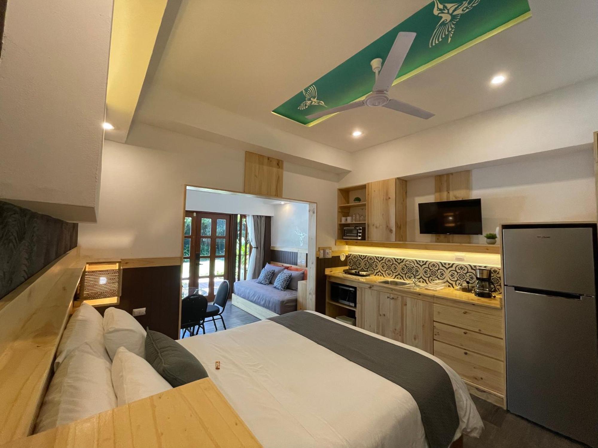 Aranjuez Lofts Santa Ana Apartment ซานตาอานา ภายนอก รูปภาพ
