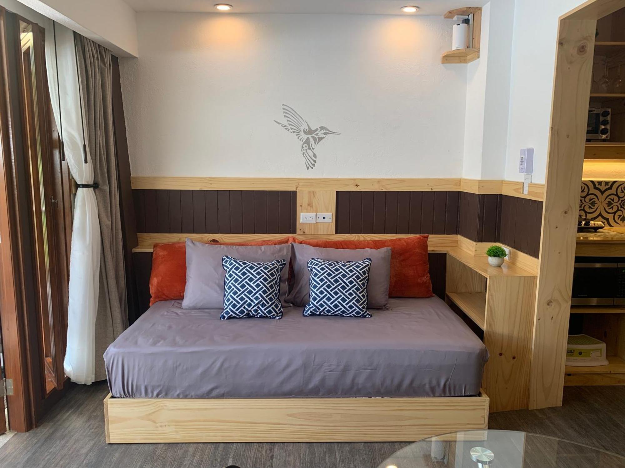 Aranjuez Lofts Santa Ana Apartment ซานตาอานา ภายนอก รูปภาพ