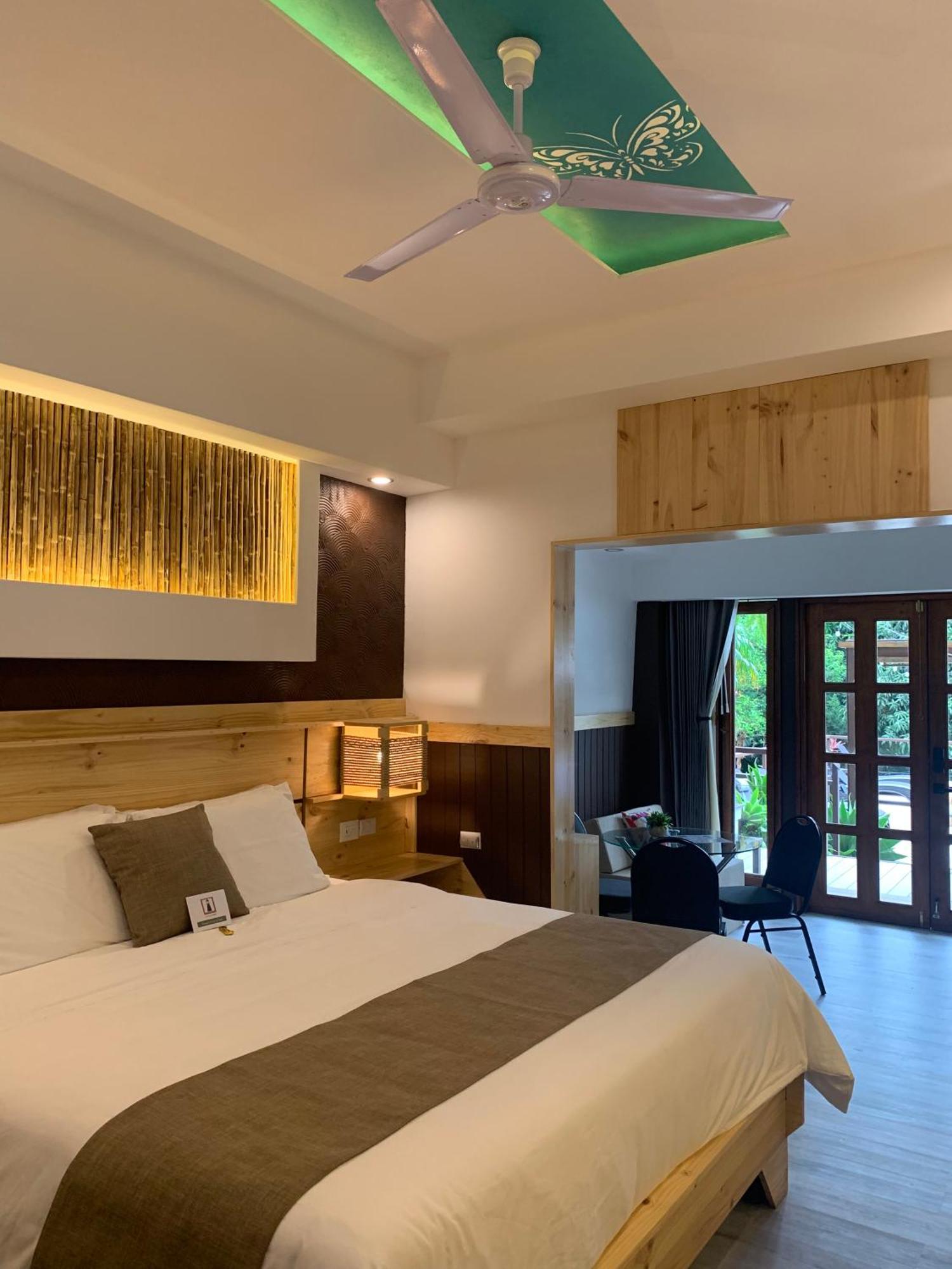Aranjuez Lofts Santa Ana Apartment ซานตาอานา ภายนอก รูปภาพ
